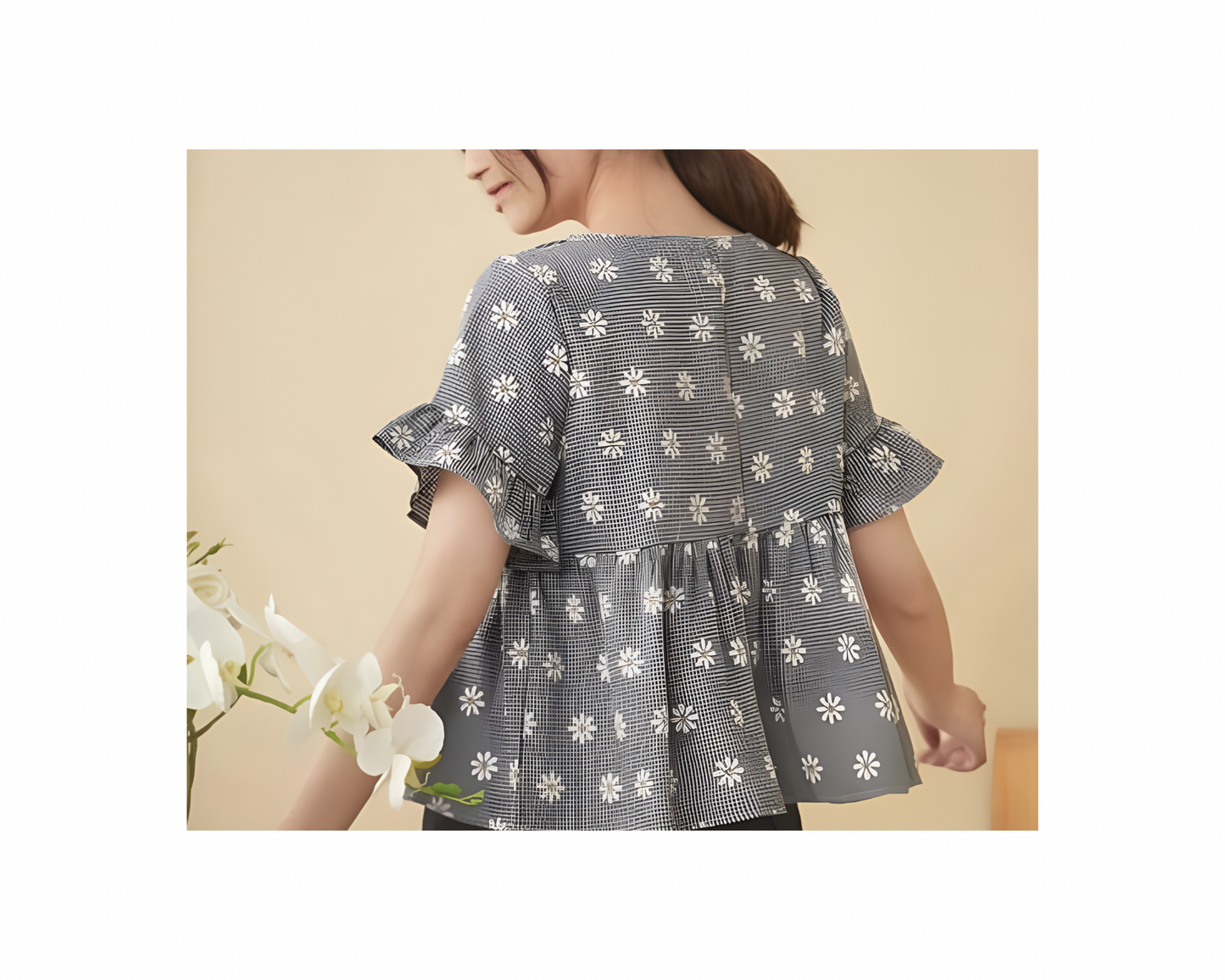 Casual Polyester Blend Round Neck Short Sleeves Ruffled Printed Gray Top (21"Inches)